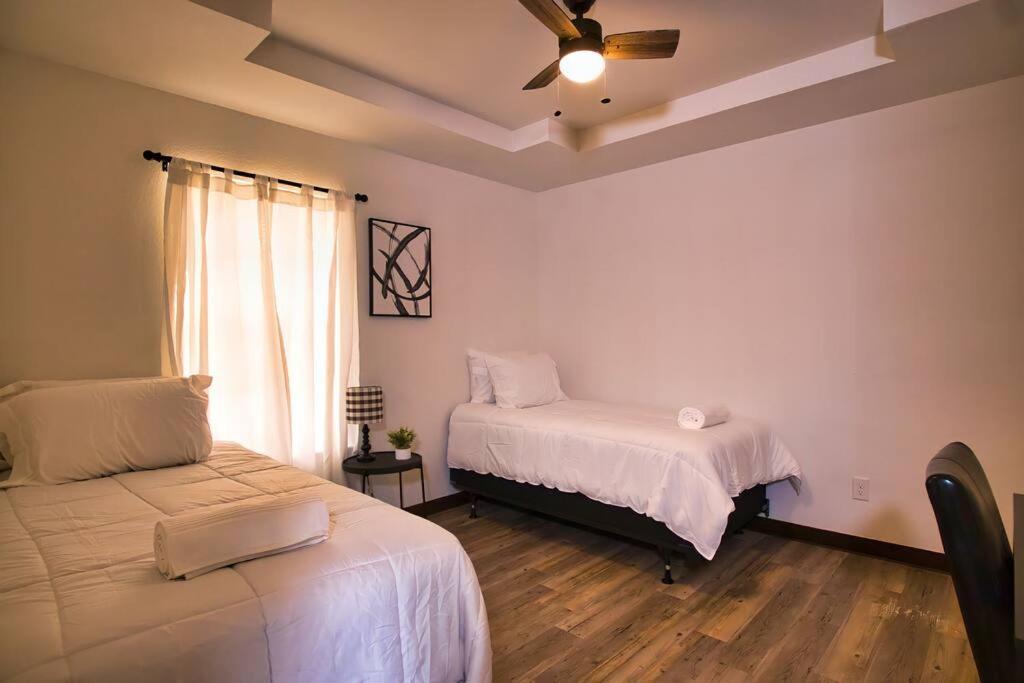 Chic & Cozy 2 Bedroom - 1 Bathroom - Rated Best Eagle Pass Dış mekan fotoğraf